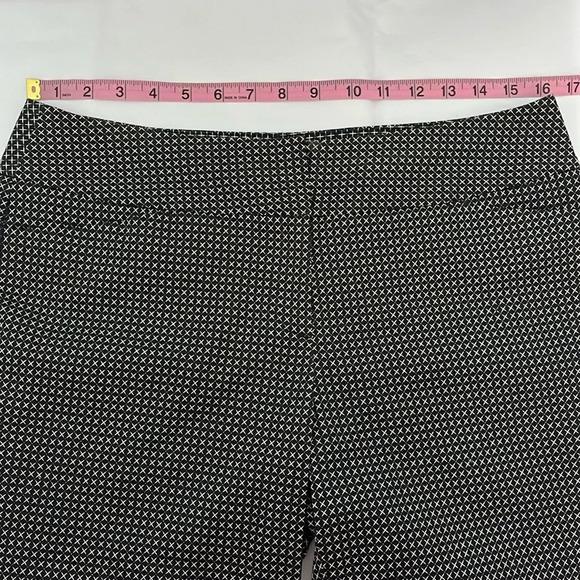 Worthington modern fit short size 8 - Picture 2 of 7